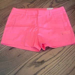 STYLUS NWT size 6 flat front cute casual shorts in fun summer pink color!